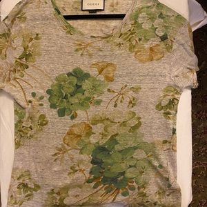 Men’s Gucci floral shirt